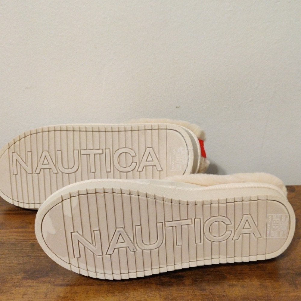 Nautica Beige Plush Slippers - Picture 5 of 15
